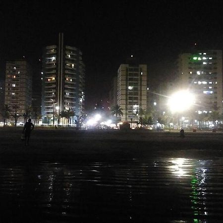 Kit Na Tupi, Frente Mar, Vaga Garagem Rotativa Apartment ปรายากรันเด ภายนอก รูปภาพ